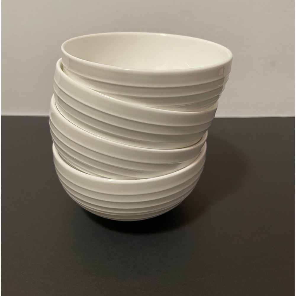 4 Mikasa ‘Ciara’ Bowls